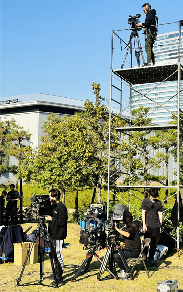 テレビカメラマン